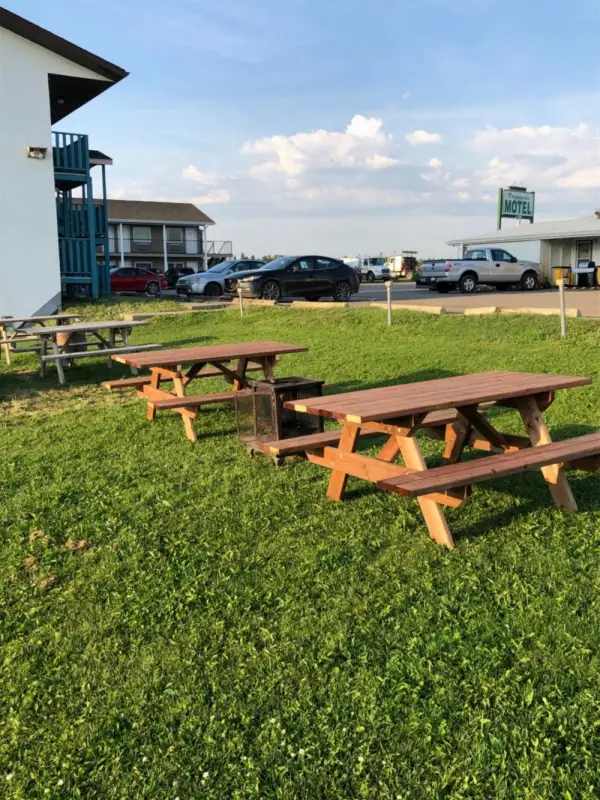 Voyageur Motel 10
